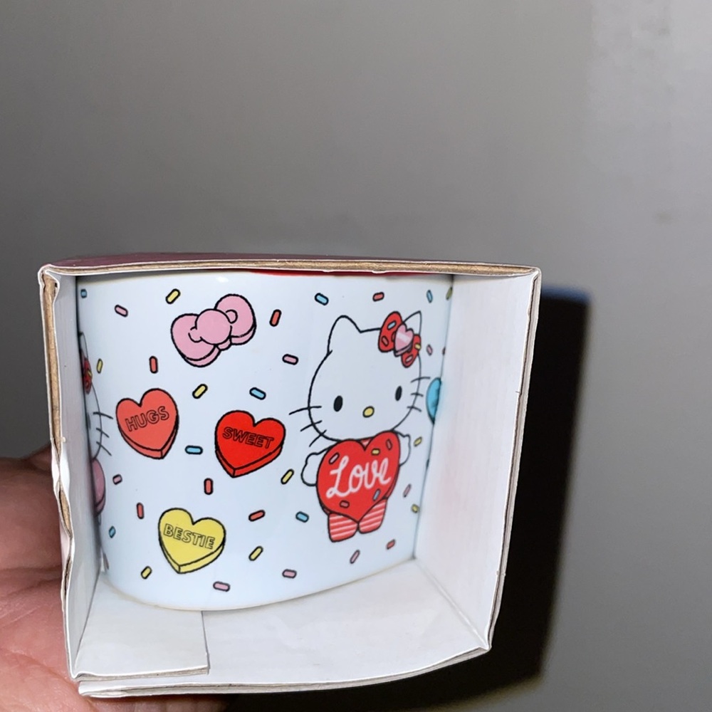 Hello Kitty Heart Ramekin Set - Picture 5 of 5